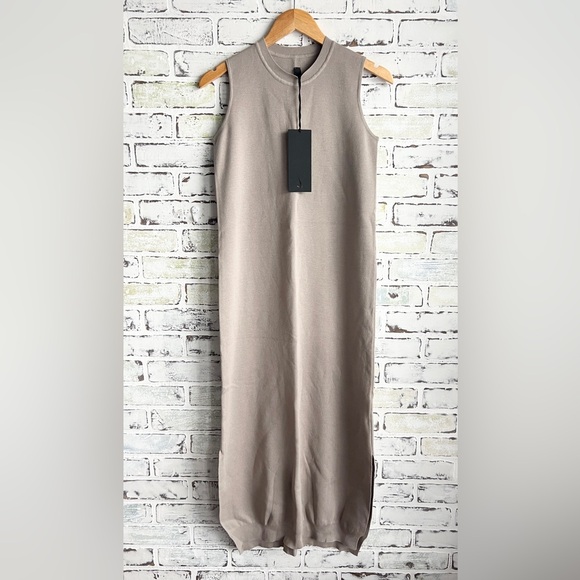 Nike ESC Women's Dress Size XS - Picture 1 of 5